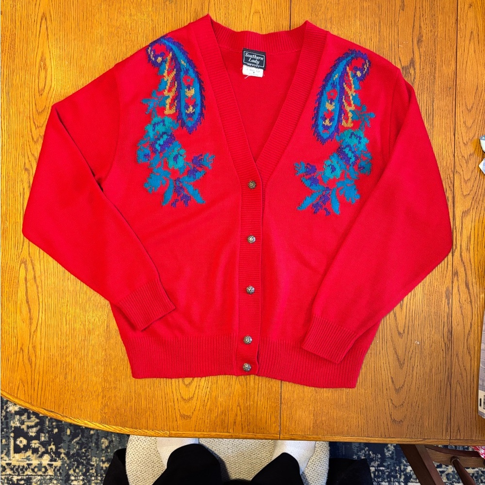 Vintage Southern Lady Vibrant Red Paisley Cardigan - Picture 4 of 8